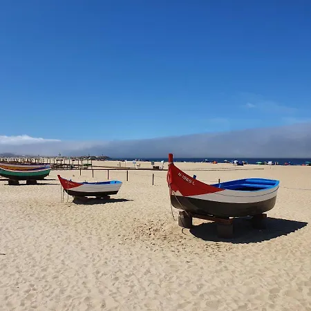 A Casa Dos Avos * Nazare