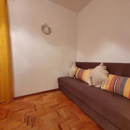 A Casa Dos Avos *